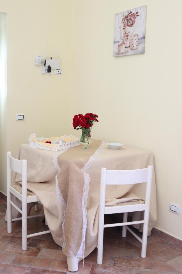 Emy'S Country House Apartamento Castellammare di Stabia Exterior foto
