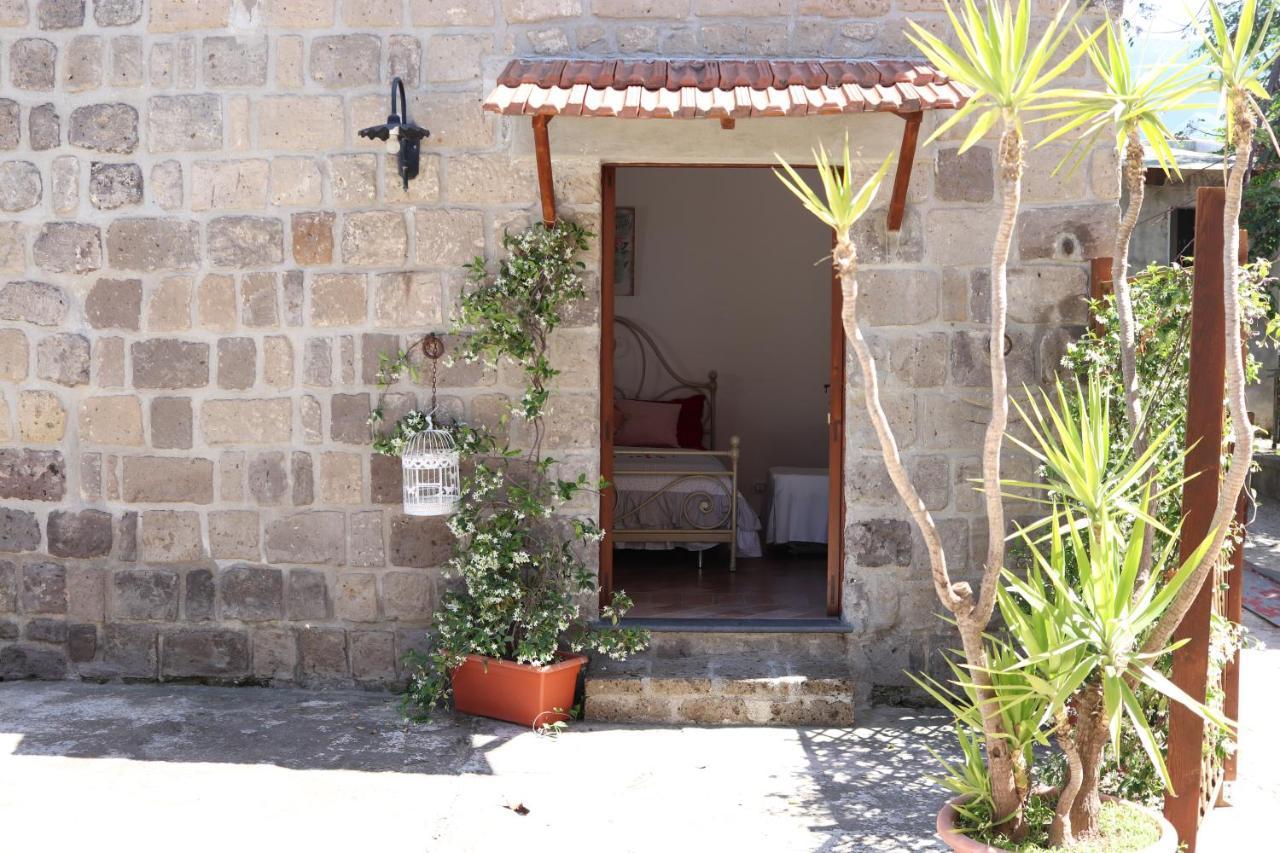 Emy'S Country House Apartamento Castellammare di Stabia Exterior foto